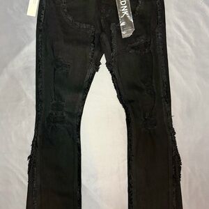 KDNK Men’s Black Distressed Jeans